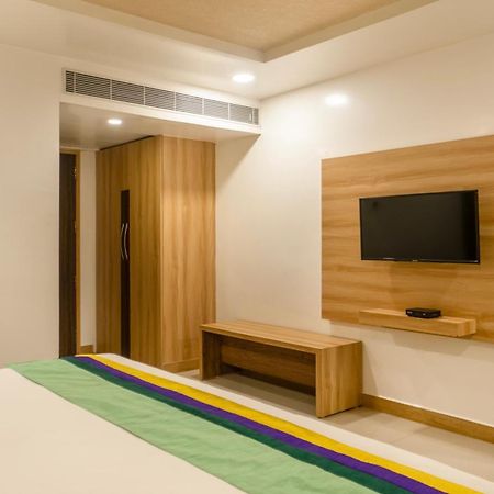 Treebo Golden Swan Pammal Hotel Chennai Eksteriør billede
