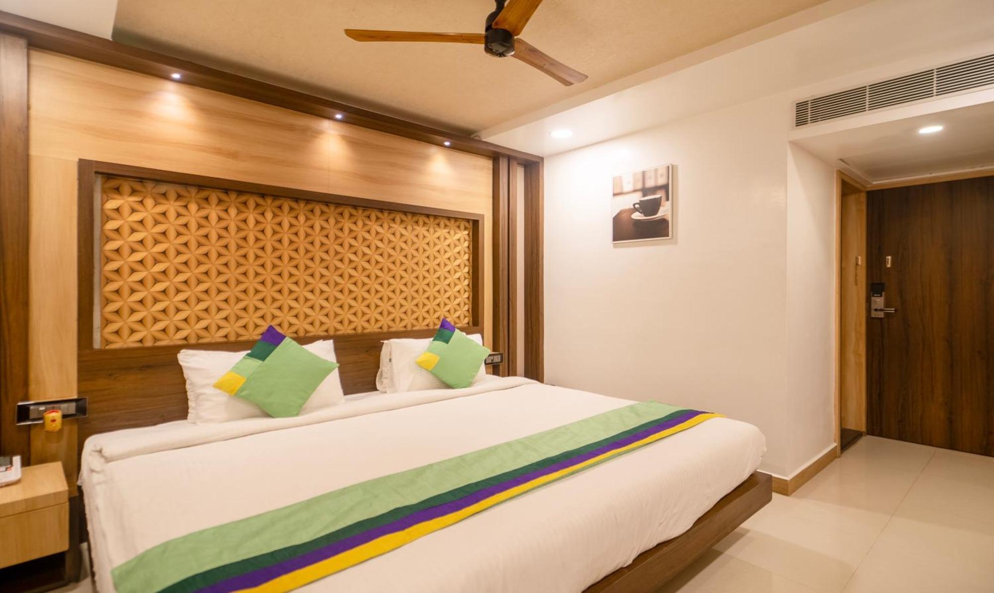 Treebo Golden Swan Pammal Hotel Chennai Eksteriør billede