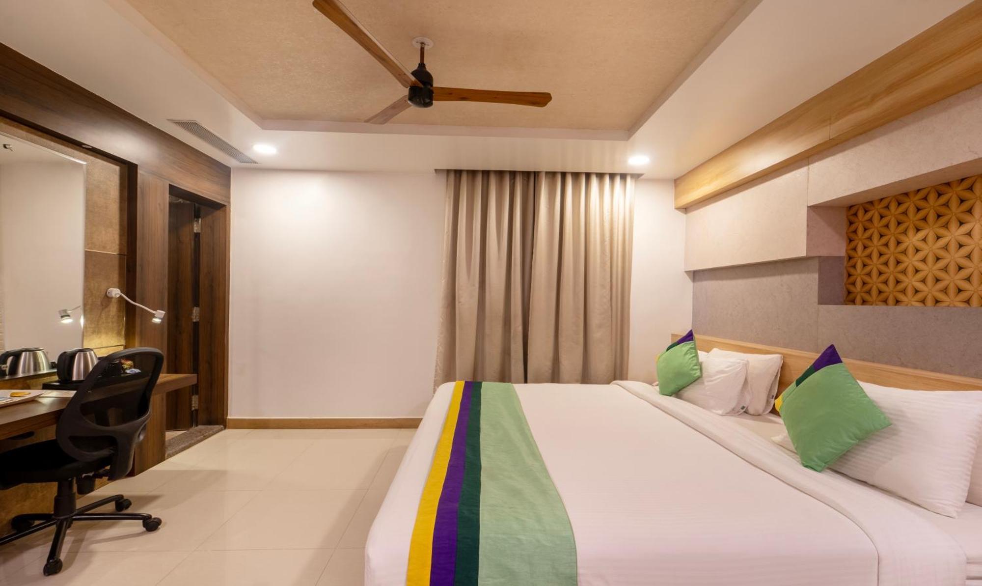 Treebo Golden Swan Pammal Hotel Chennai Eksteriør billede