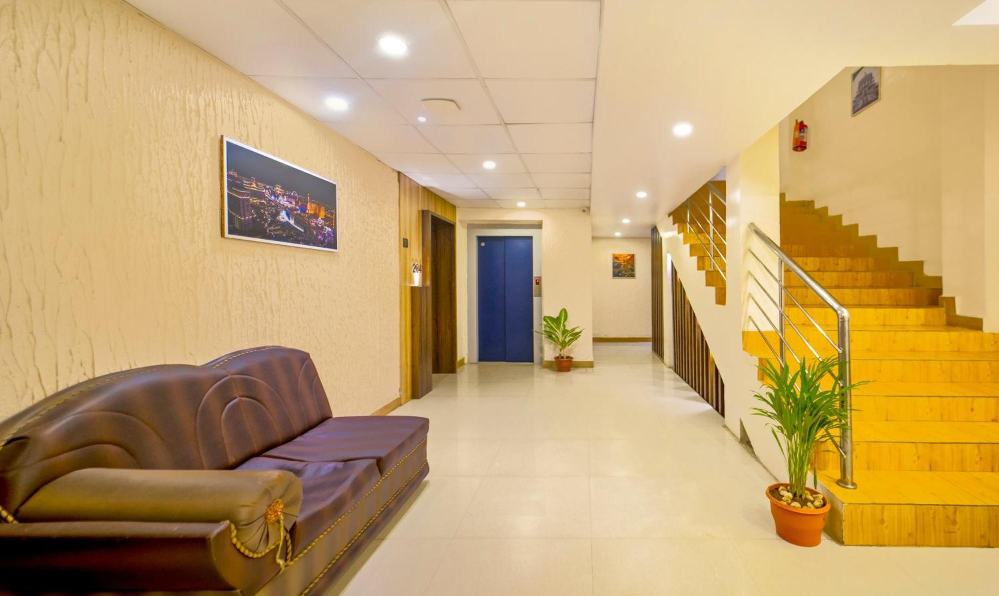 Treebo Golden Swan Pammal Hotel Chennai Eksteriør billede